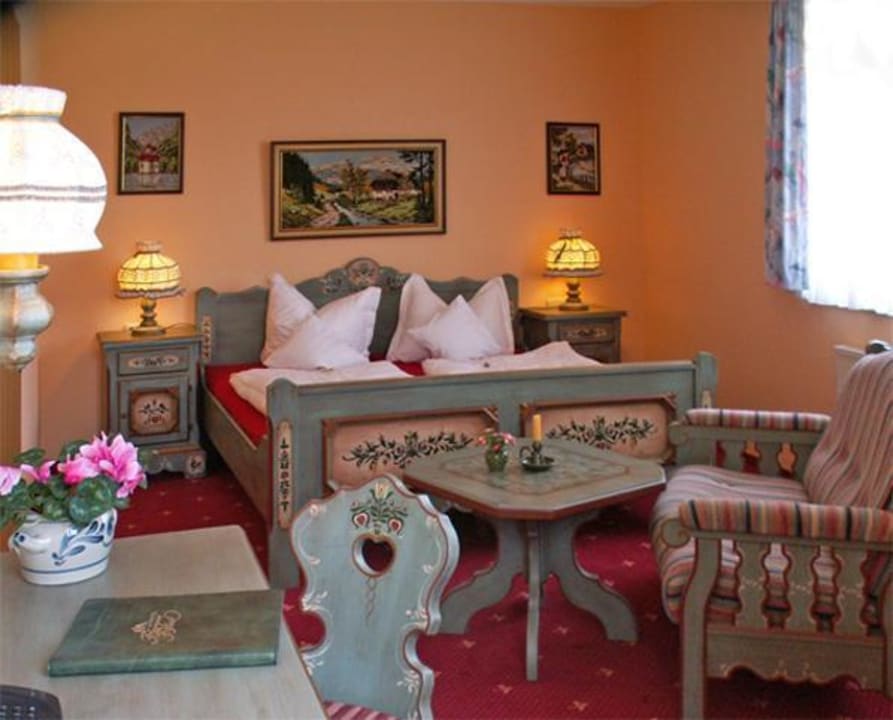 Romantikzimmer Landhotel Burgenblick
