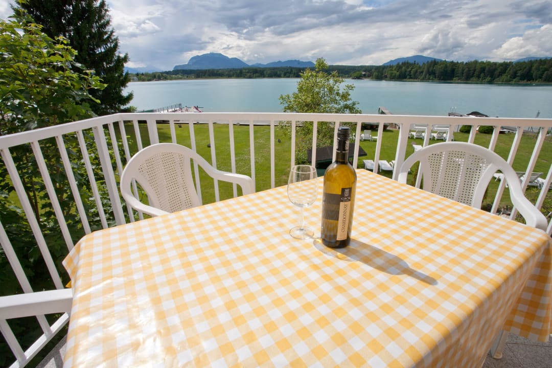 Ausblick Appartement groß Pension Seevilla Wochinz