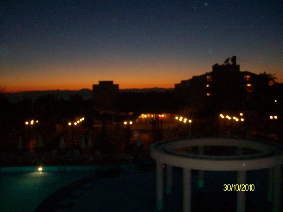 Pool bei Nacht Trendy Aspendos Beach Hotel