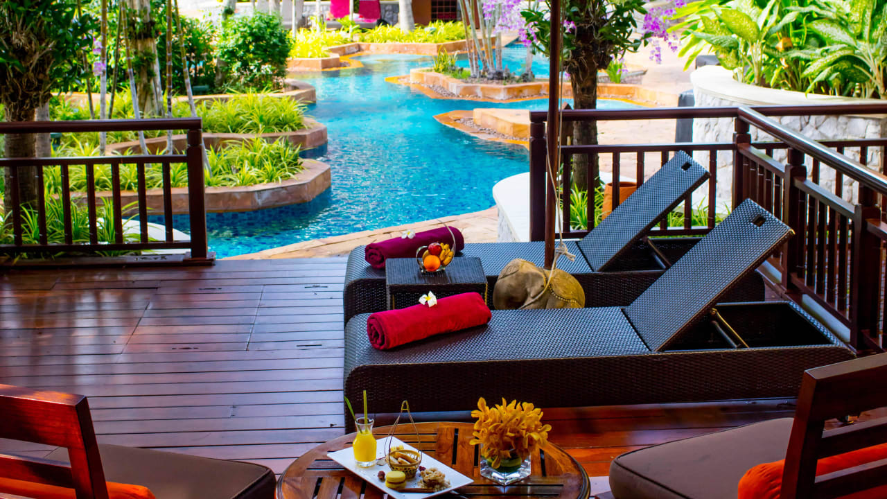 Pool Terrace, Outdoor InterContinental Pattaya Resort