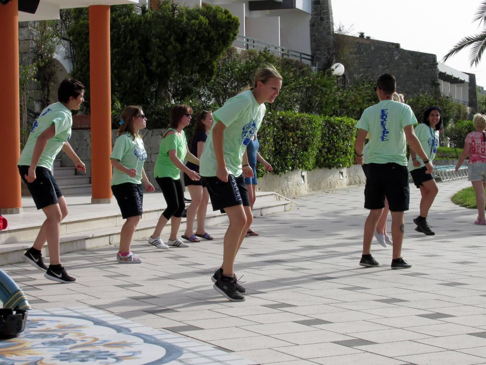 Animationsteam "Majuli" mit dem Clubtanz Aldiana Club Rocca Nettuno Calabria