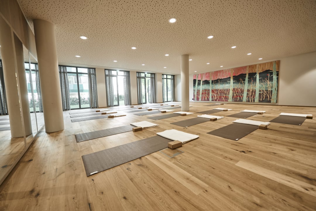 Sport & Freizeit Nouri