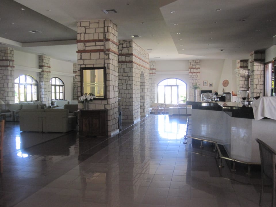 Sauber und ordentlich TUI SUNEO Chrissi Amoudia