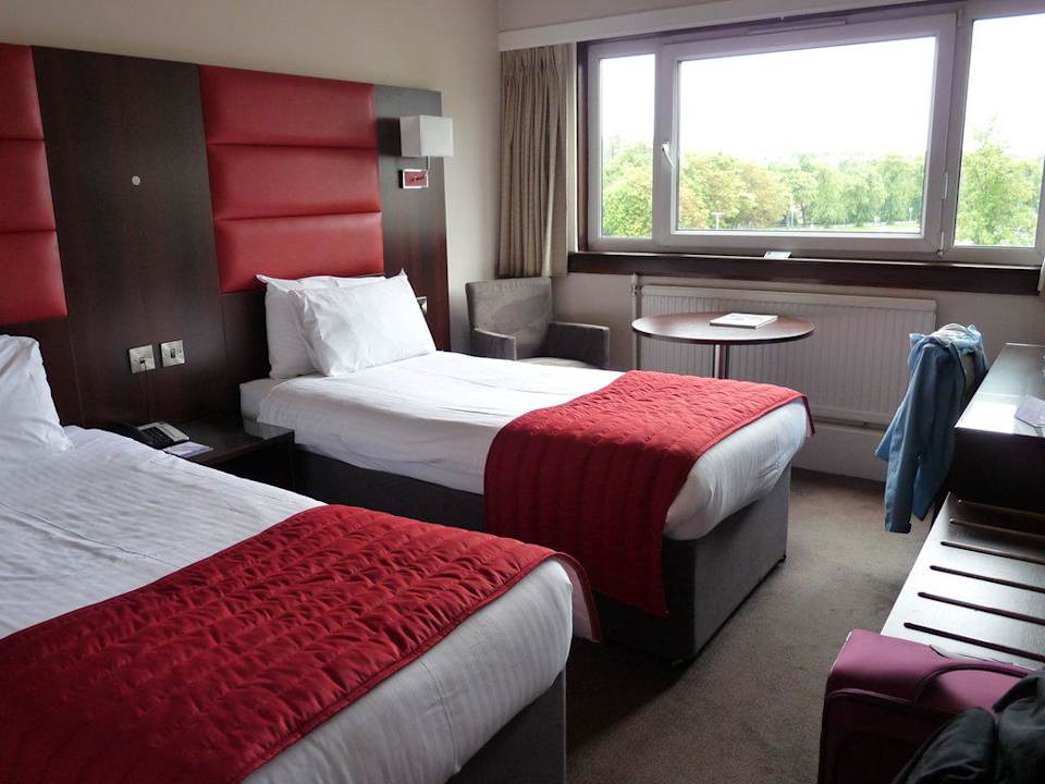 Unser Mini-Zimmer - sehr modern Leonardo Inn Glasgow West End
