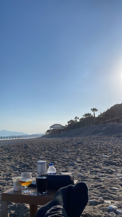 Strand Akka Alinda Hotel