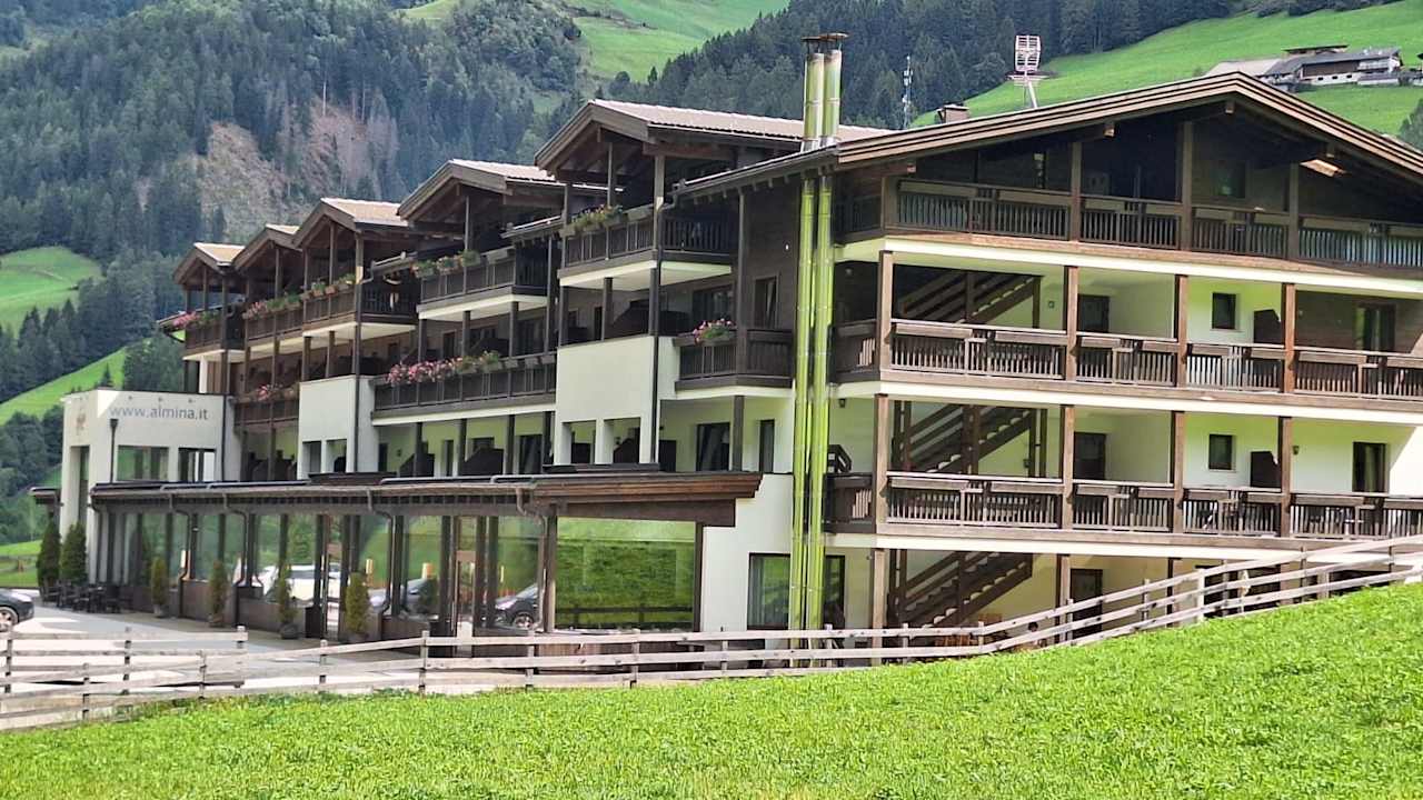 Außenansicht Almina Family & Spa