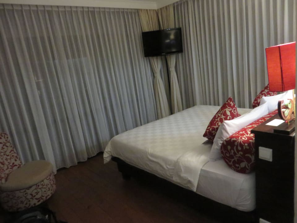 Zimmer Segara Village Hotel