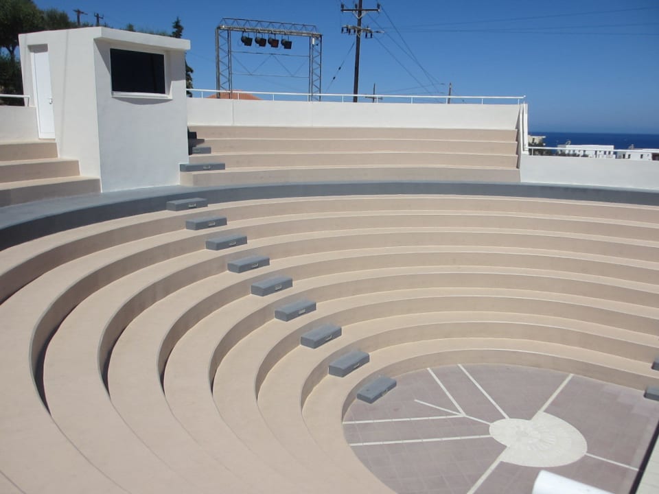 GHR 2014 Grand Hotel Holiday Resort