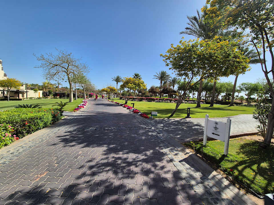 Gartenanlage Steigenberger Aqua Magic