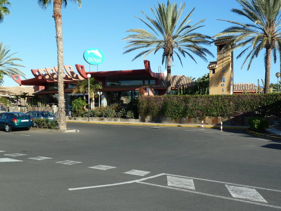 Eingang Suites & Villas by Dunas