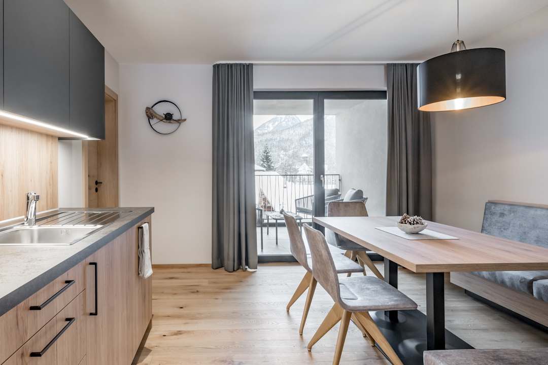 Sonstiges Falkners Five