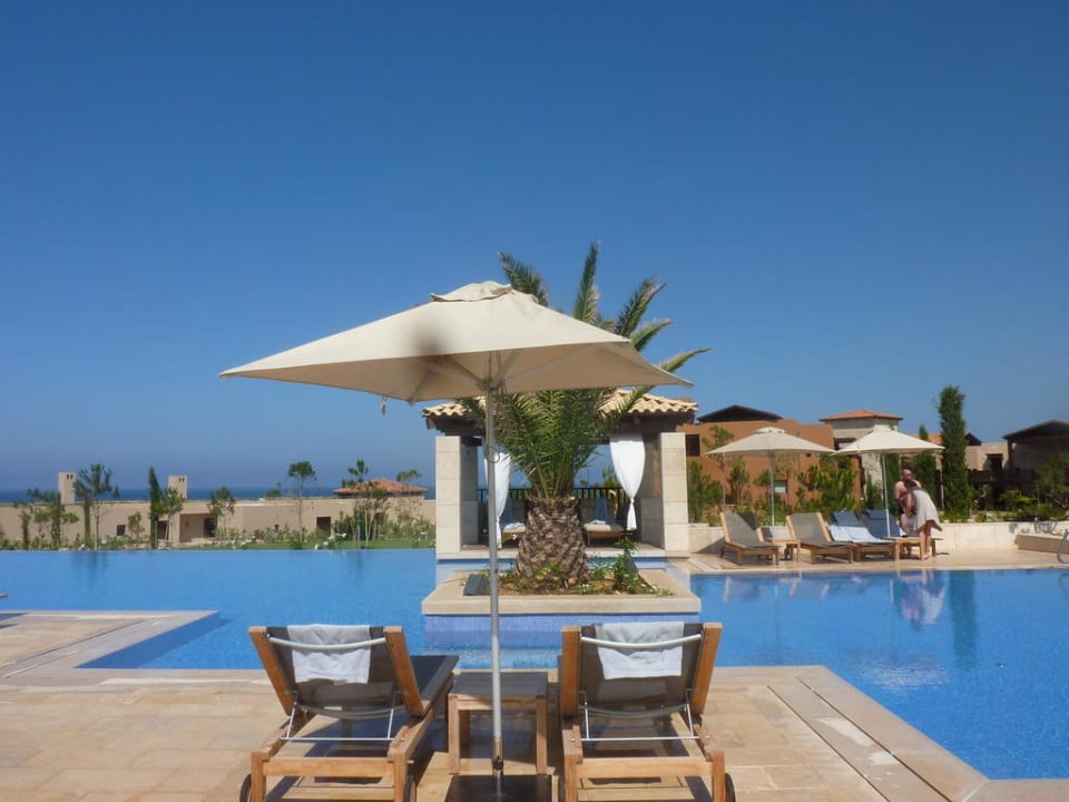 Der schöne Pool The Romanos, a Luxury Collection Resort, Costa Navarino