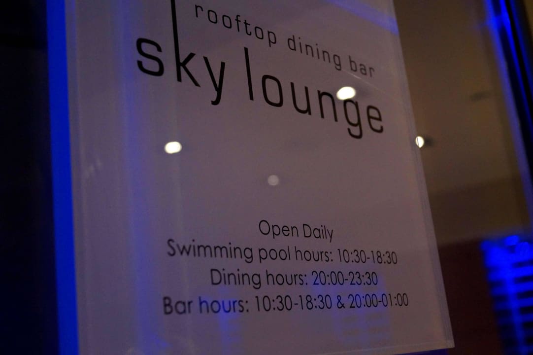 Öffnungszeiten der Skylounge Meliá Athens Hotel