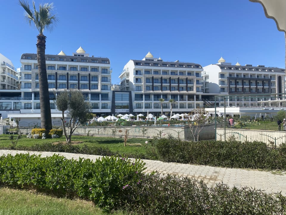 Gartenanlage Diamond De Luxe Hotel & Spa