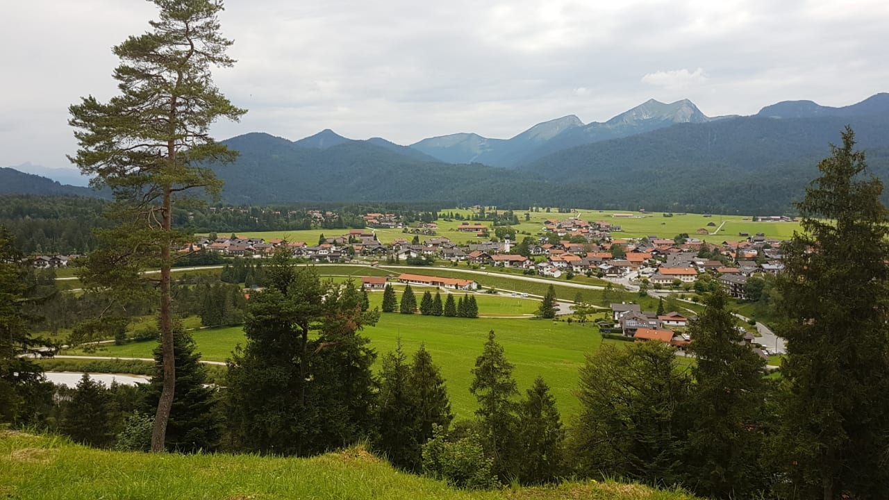 Ausblick Hotel Alpenhof Krün