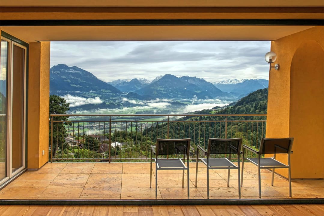 Yogaraum mit großzügiger Terrasse Hotel Yoga