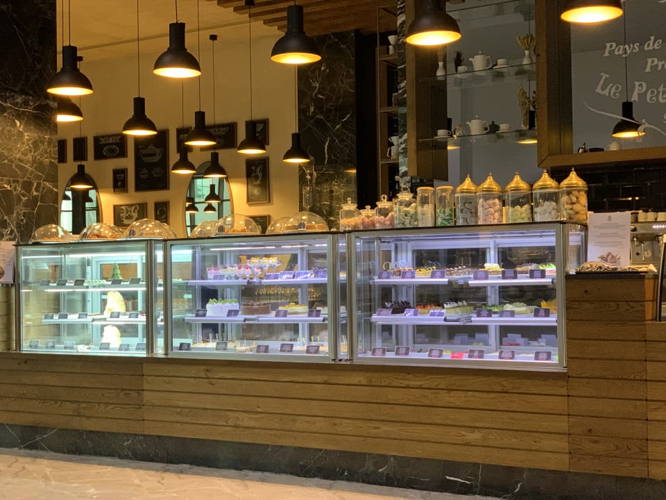 Gastro Acanthus Cennet Barut Collection