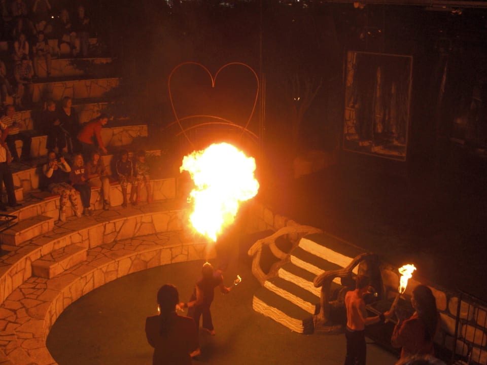 Feuershow Hotel Club Paradiso