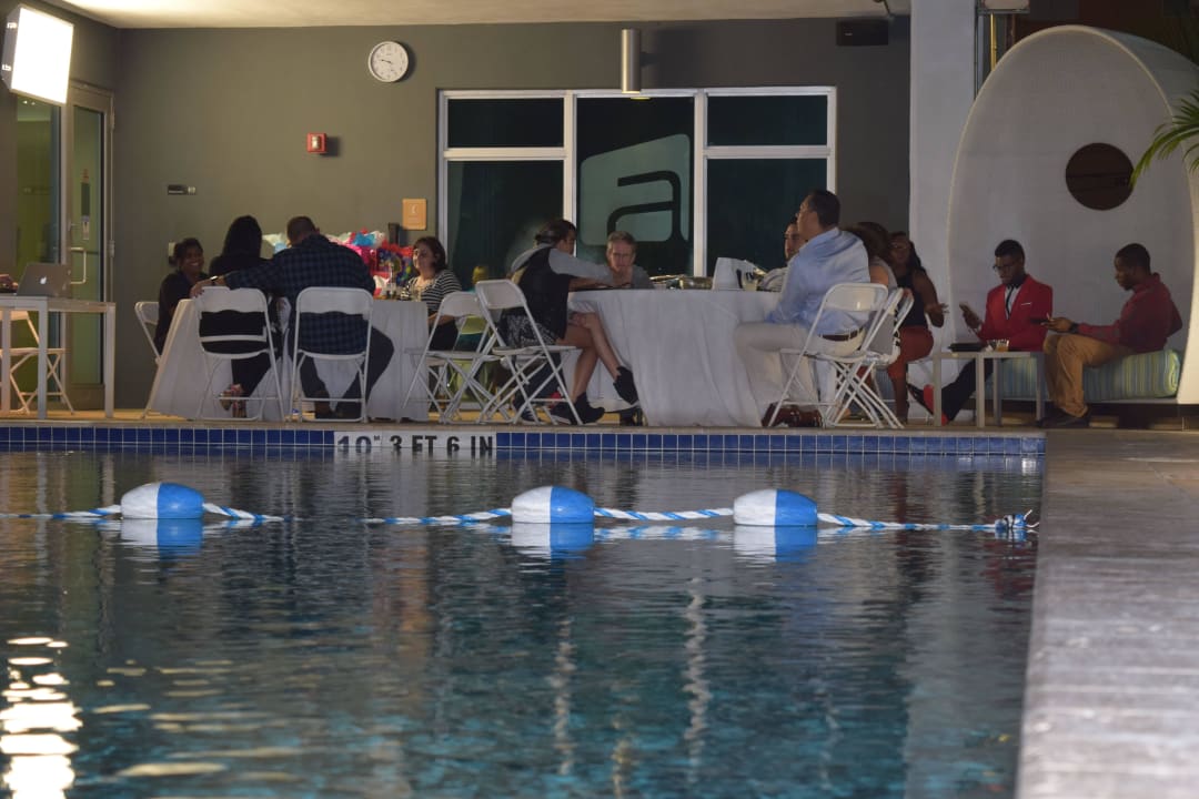 Splash/Pool Aloft Hotel Miami Brickell