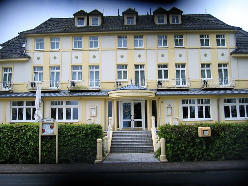 Außenansicht Strandhotel Plau am See