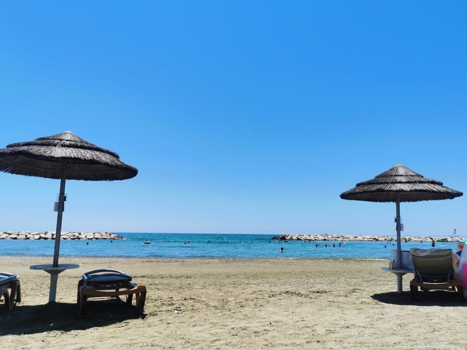 Strand The Golden Bay Beach Hotel