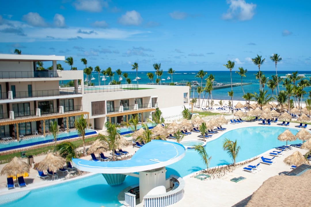 Außenansicht Serenade All Suites - Adults Only Resort