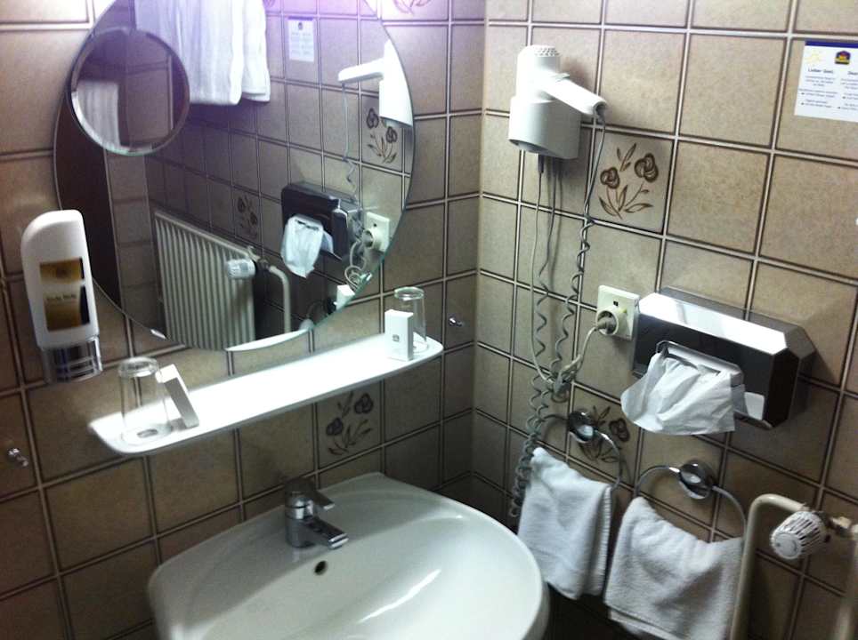 Badezimmer Best Western Ambassador Hotel