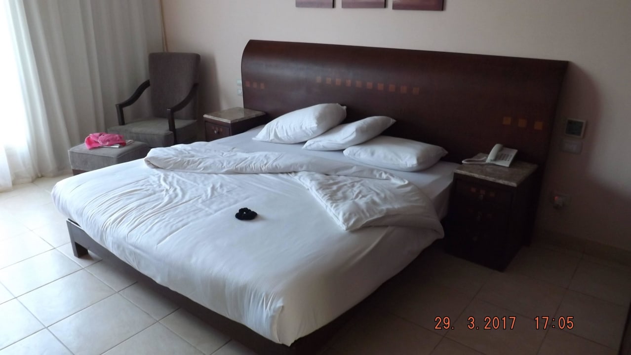 Gemütliches Doppelbett Shams Prestige Abu Soma-Adults Only