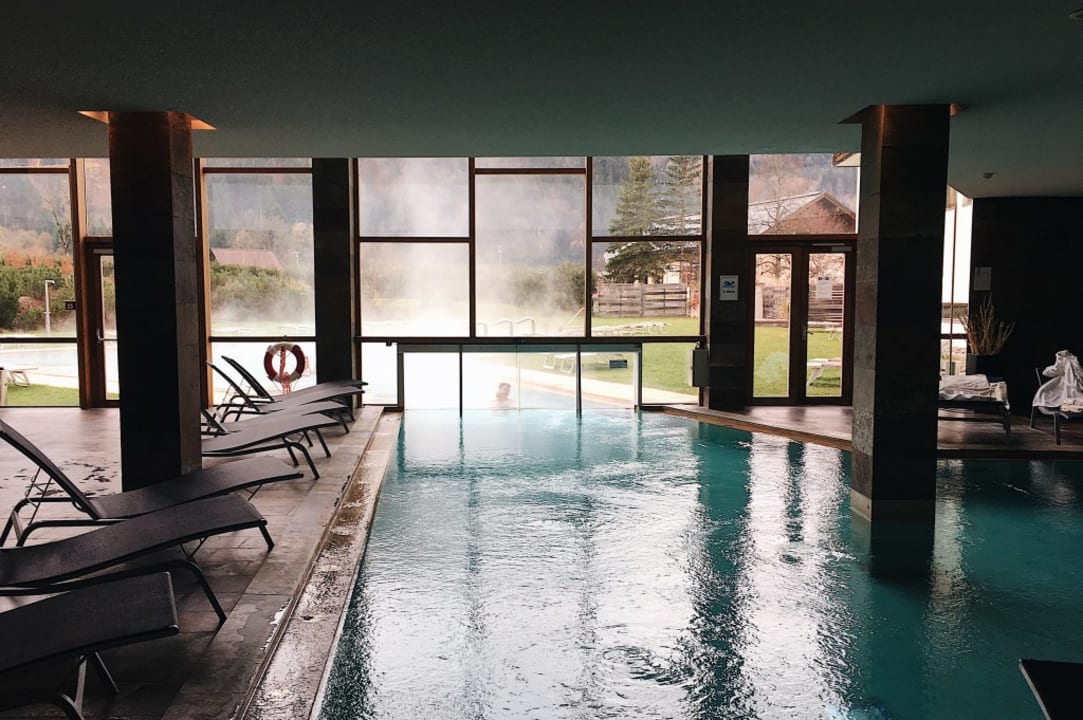 Pool Falkensteiner Hotel & Spa Carinzia