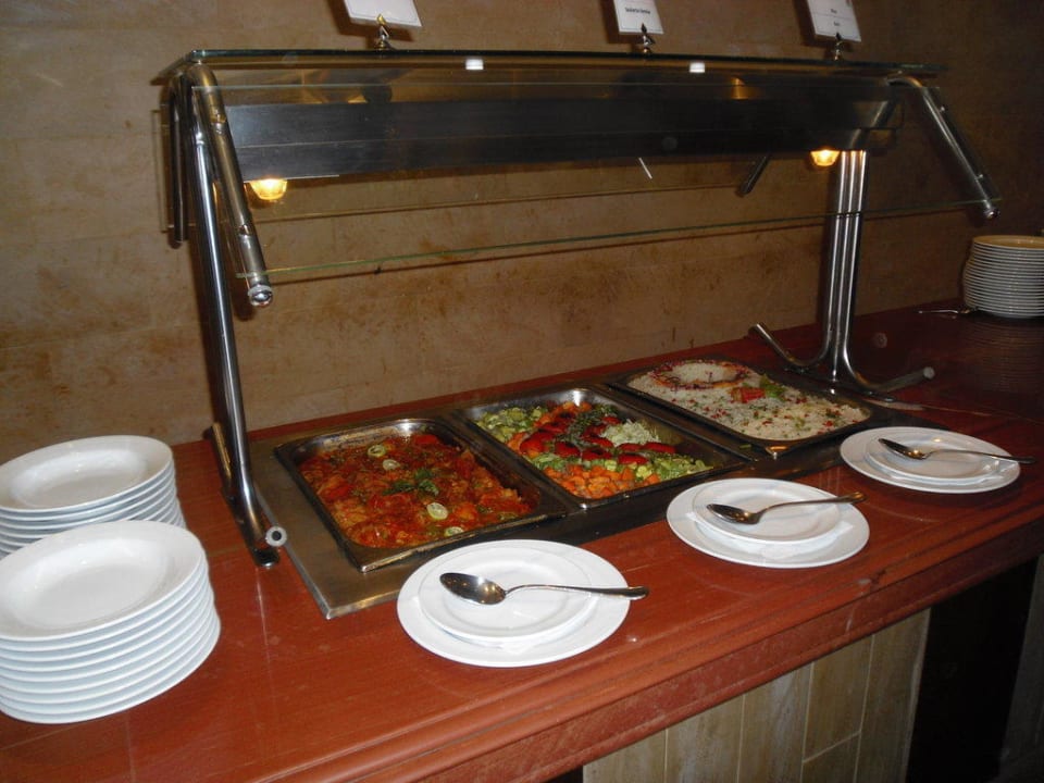 Buffet Golden Beach Resort