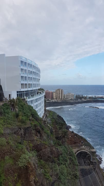 Blick vom Nachbarhotel auf das Atlantic Mirage Atlantic Mirage Suites & Spa - Adults only