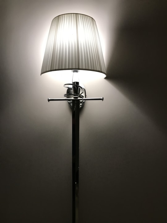 Lampe im Treppenhaus  Hotel Spadai