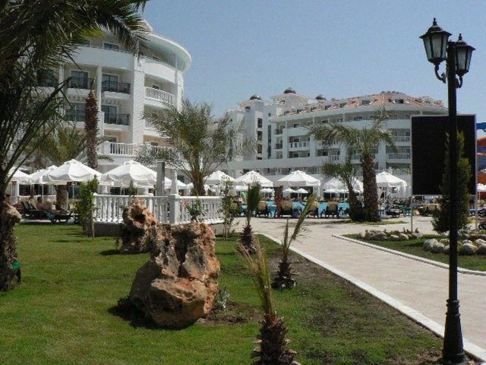 Alba Queen Gesamtansicht Alba Queen Hotel