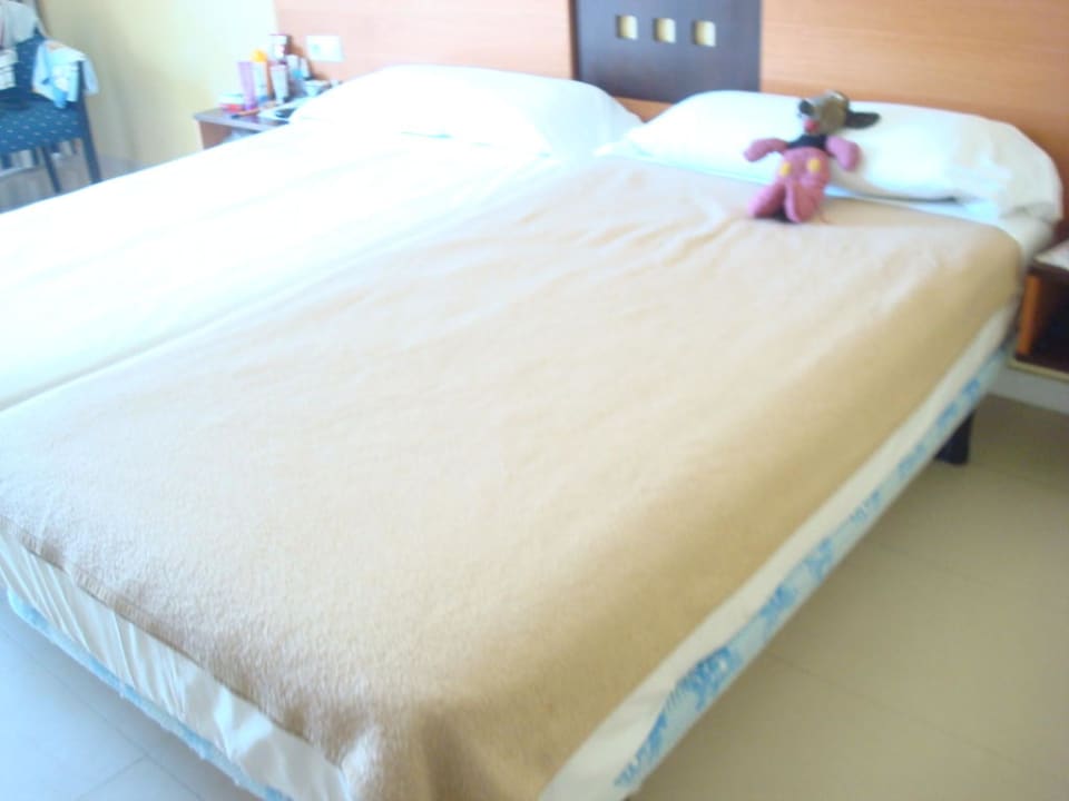 Pokój LIVVO Costa Taurito