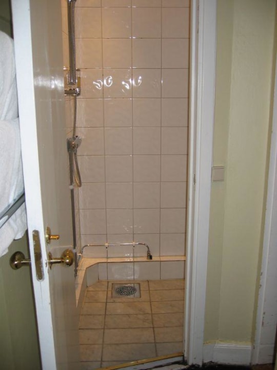 Schimmelige Dusche Best Western Hotel Bentleys