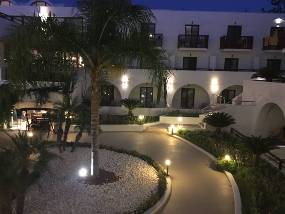 Garten TUI BLUE Oceanis Beach and Spa Resort