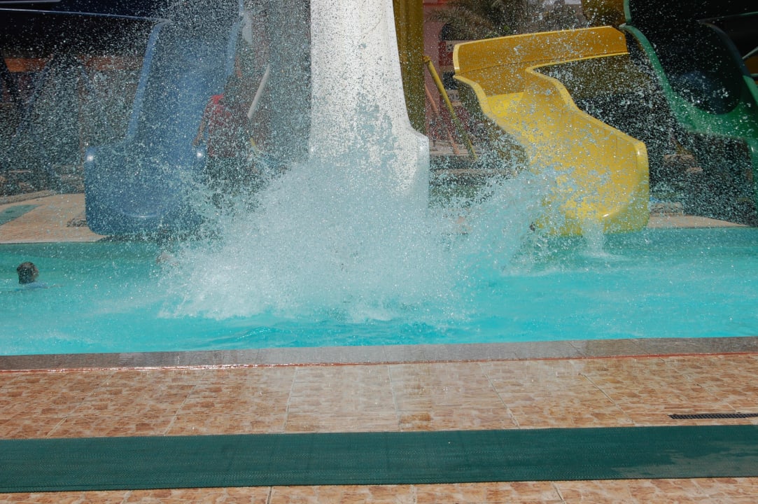 Веселые горки Pickalbatros Aqua Park Resort - Hurghada