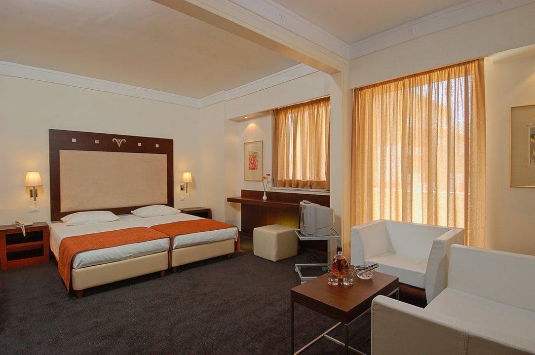 Suite Atrion Hotel