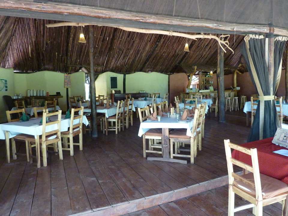 Restaurantbereich Migunga Tented Camp