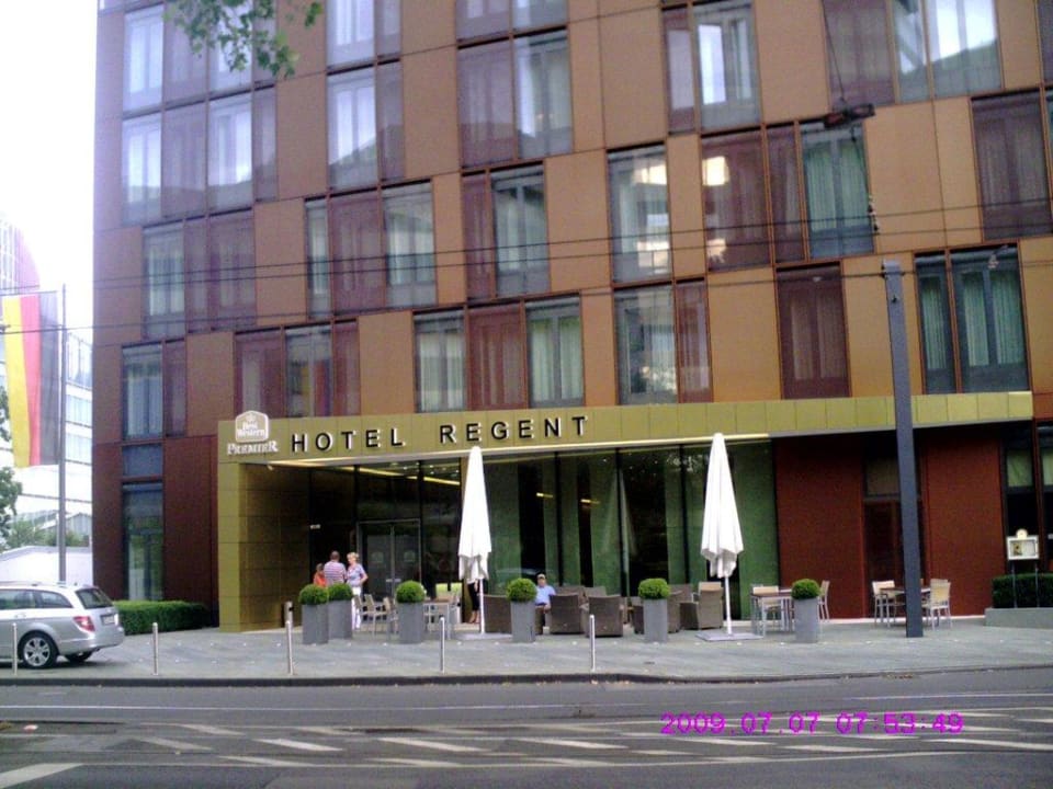 Das Hotel von Aussen AMERON Köln Hotel Regent