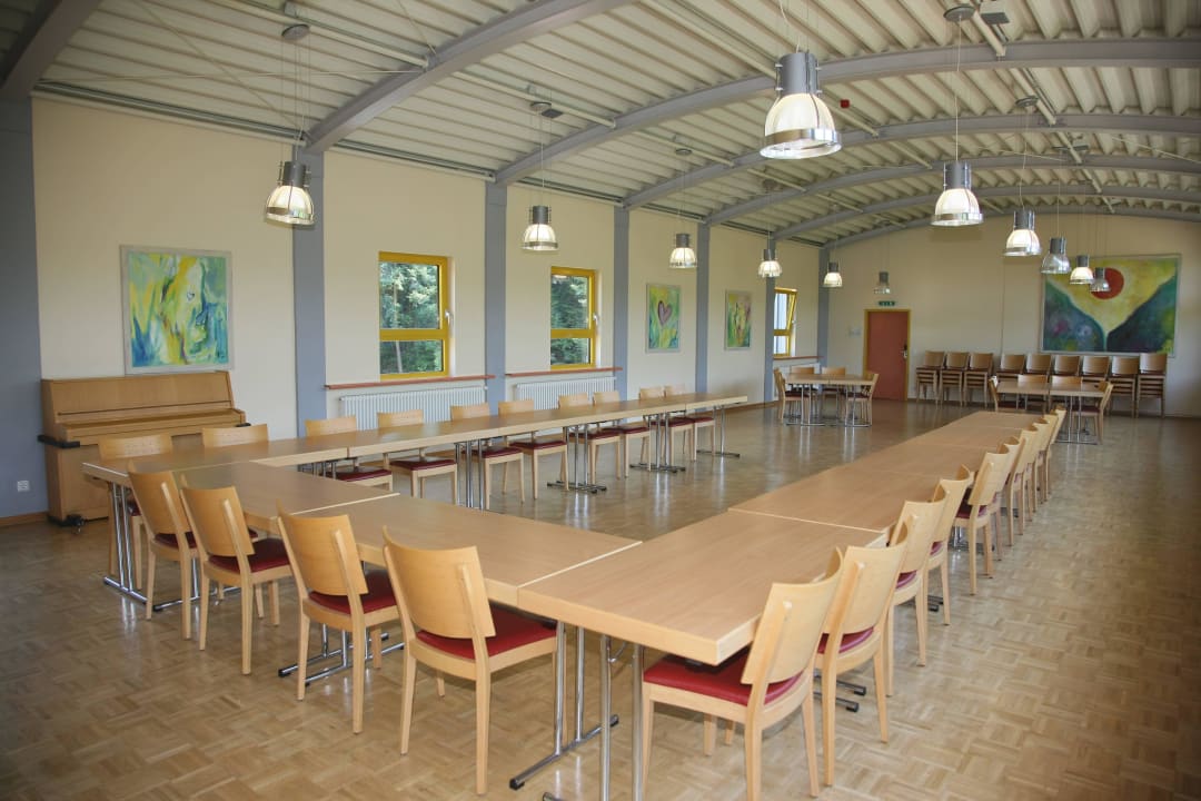 Tagungsraum der Jugendherberge Dreisbach Jugendherberge An Der Saarschleife