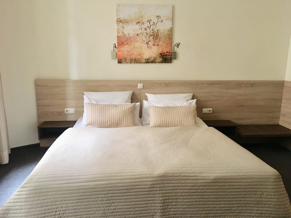 Zimmer Hotel Central