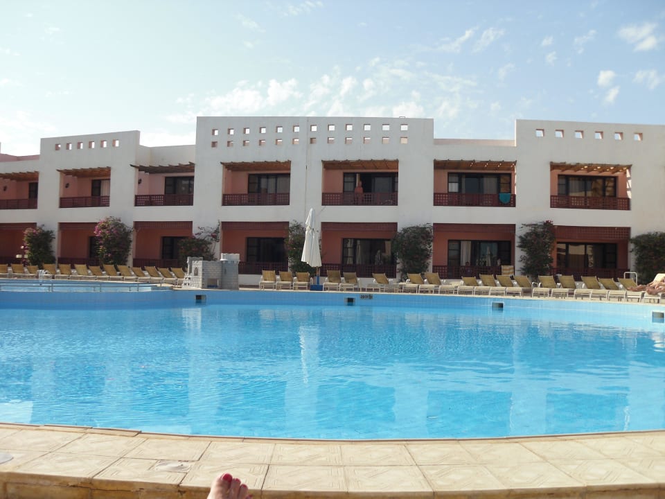 Einer von vielen Pools Blend Club Aqua Resort