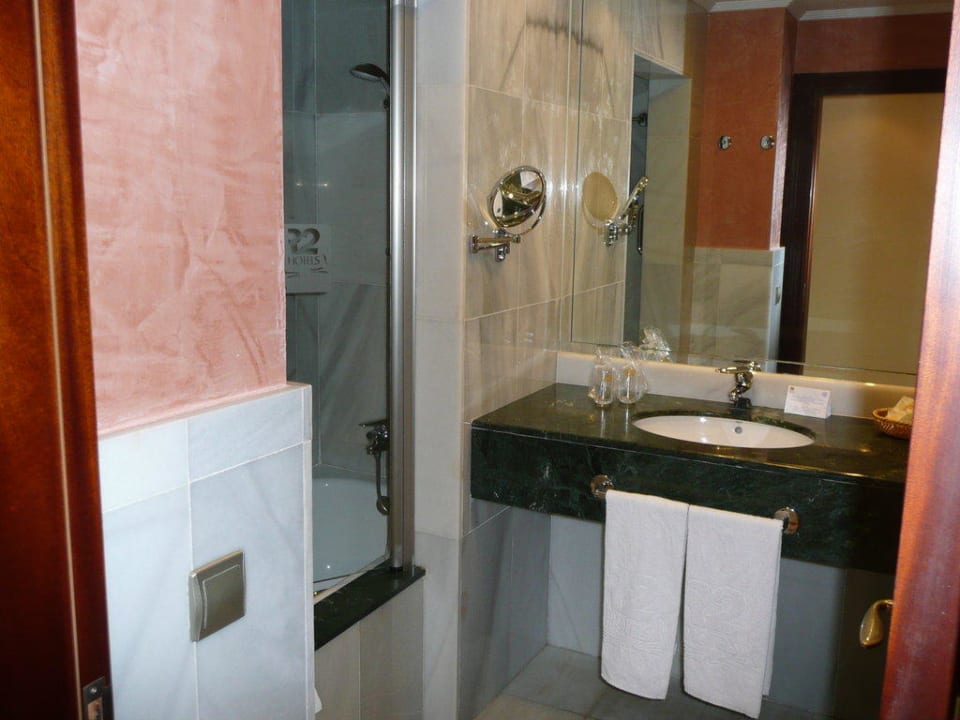 Bad R2 Rio Calma Hotel & Spa & Conference