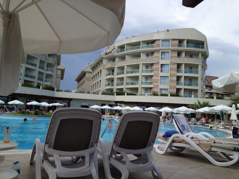 Blick vom Pool Seamelia Beach Resort