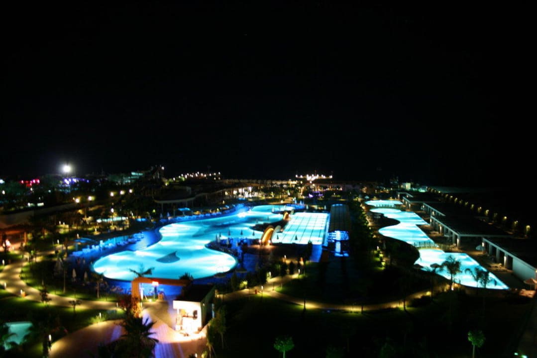 Nachtaufnahme Hotel Baia Lara