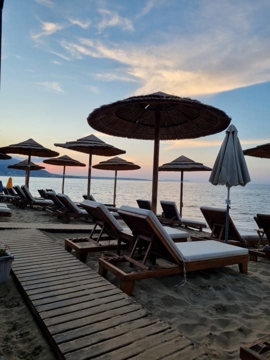 Strand High Beach Resort