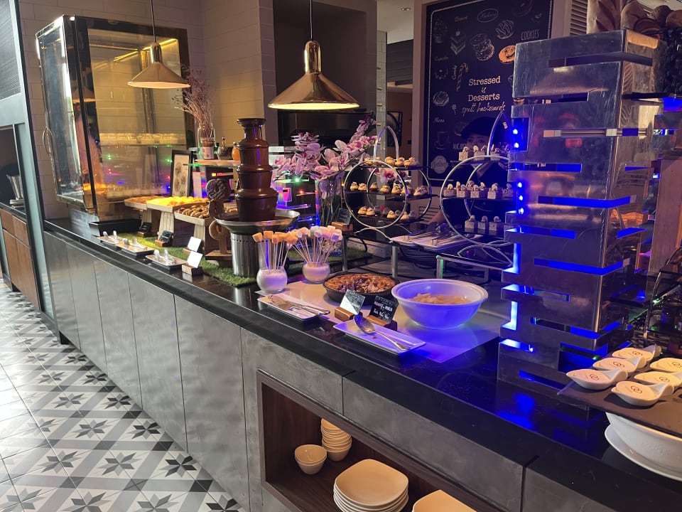 Gastro Hotel Sofitel Plaza