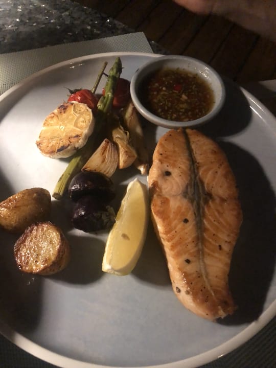 Gastro Outrigger Maldives Maafushivaru Resort