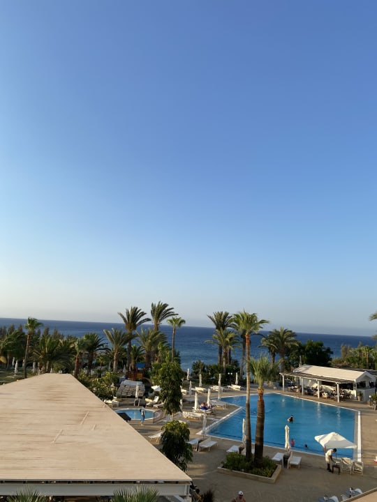 Zimmer Crystal Springs Beach Hotel